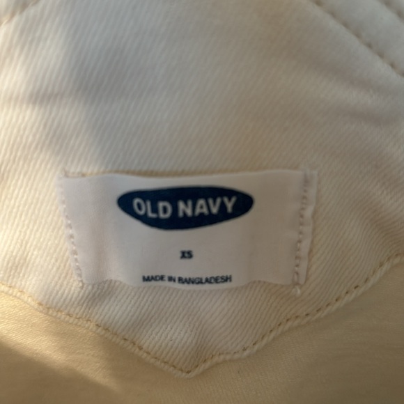 Old Navy short overalls - Picture 3 of 4